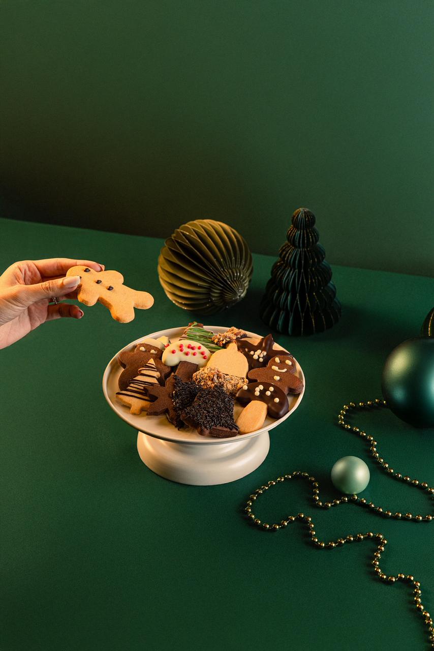 Christmas Petit Four